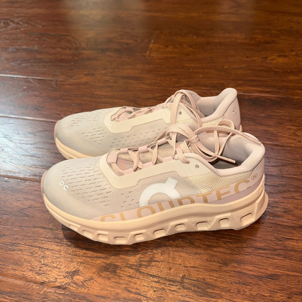 On Cloud Cloudmonster Sneakers Running Shoes Moon… - image 1